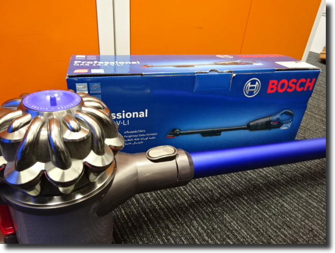 ダイソンの掃除機　dyson