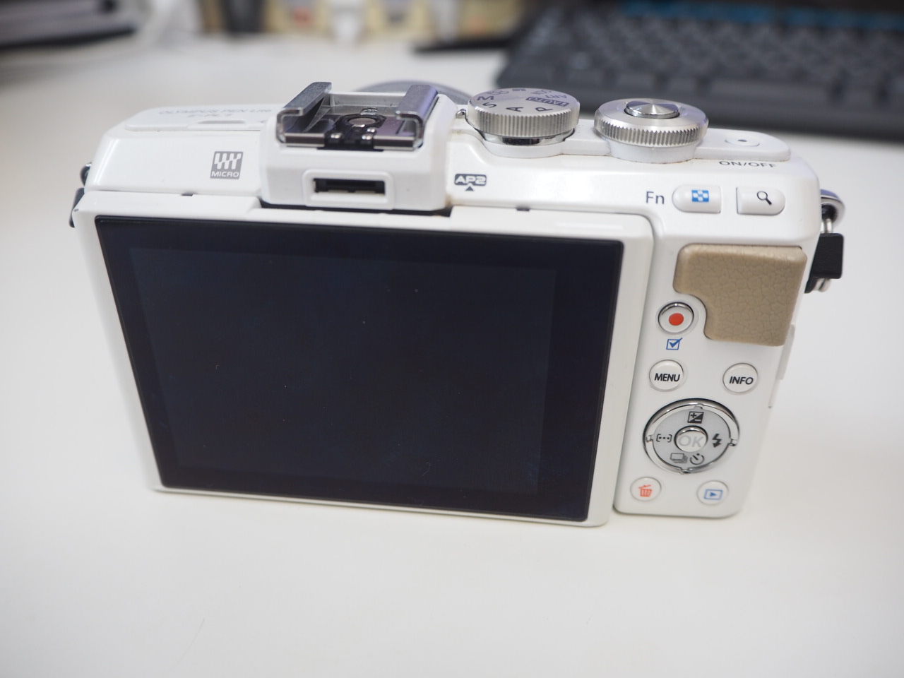 オリンパス Olympus PEN Lite E-PL7 デジタルカメラ デジカメ 買取 浜松市