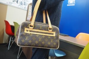 ルイヴィトン LV シテMM バッグ M51182