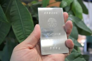 500ｇプラチナのインゴット