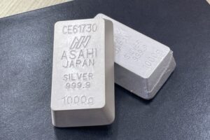 純銀のインゴット